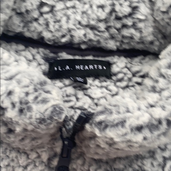 Pacsun Crewneck Sherpa zip up! - Picture 4 of 4